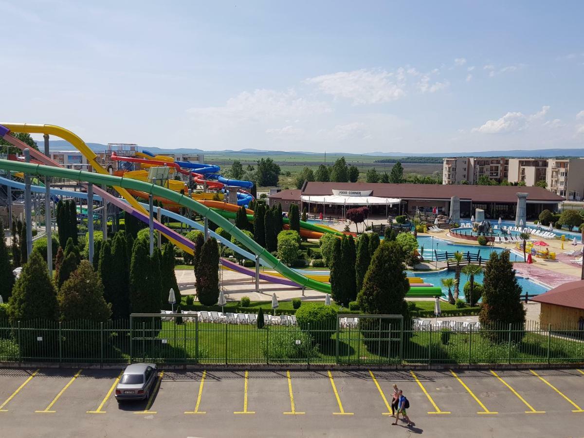 Aquapark Apartment Sunny Beach Exterior foto
